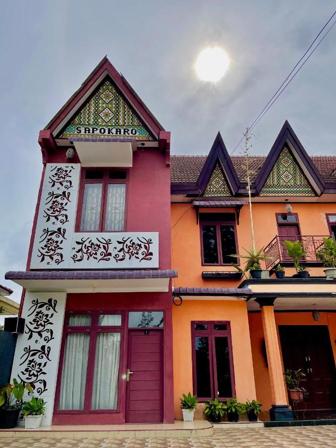Sapo Karo Rest House Берастаги Экстерьер фото